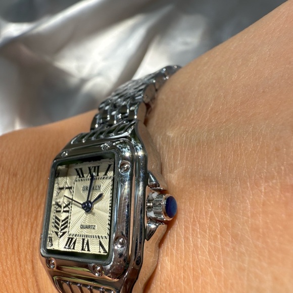 Panthere Classic Rectangle Stainless Steel Watch NEW
Waterproof - Picture 10 of 16